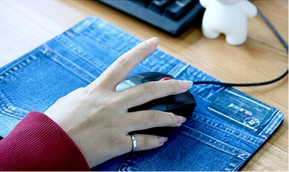 電腦鼠標亂動的原因及解決辦法介紹